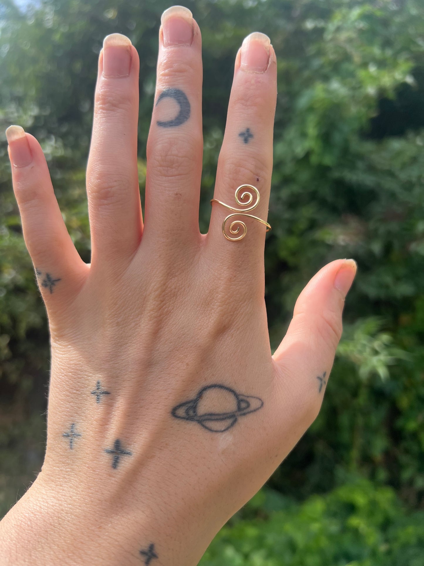 swirly adjustable rings