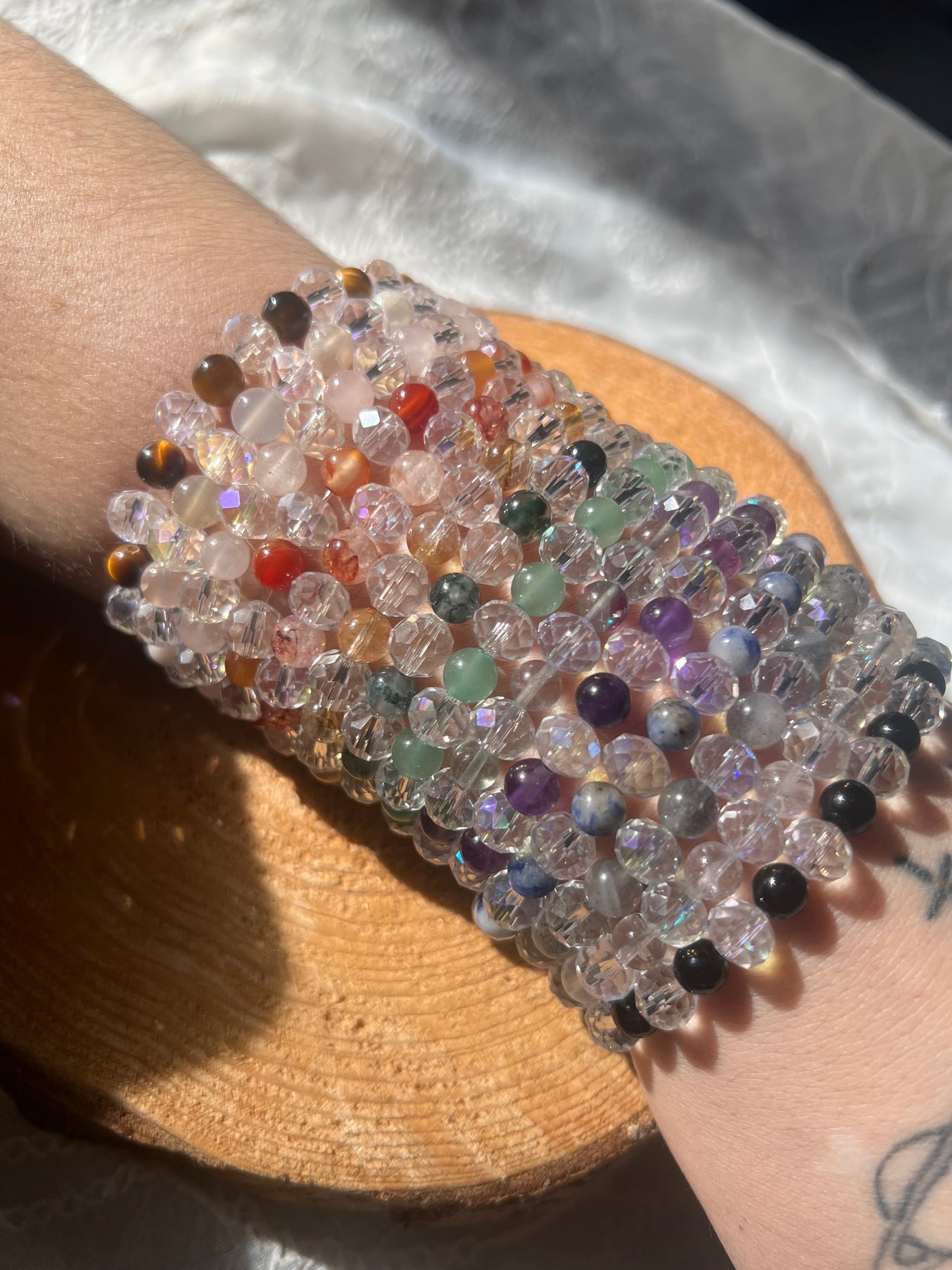 Classic Crystal and glass elasticated bracelet