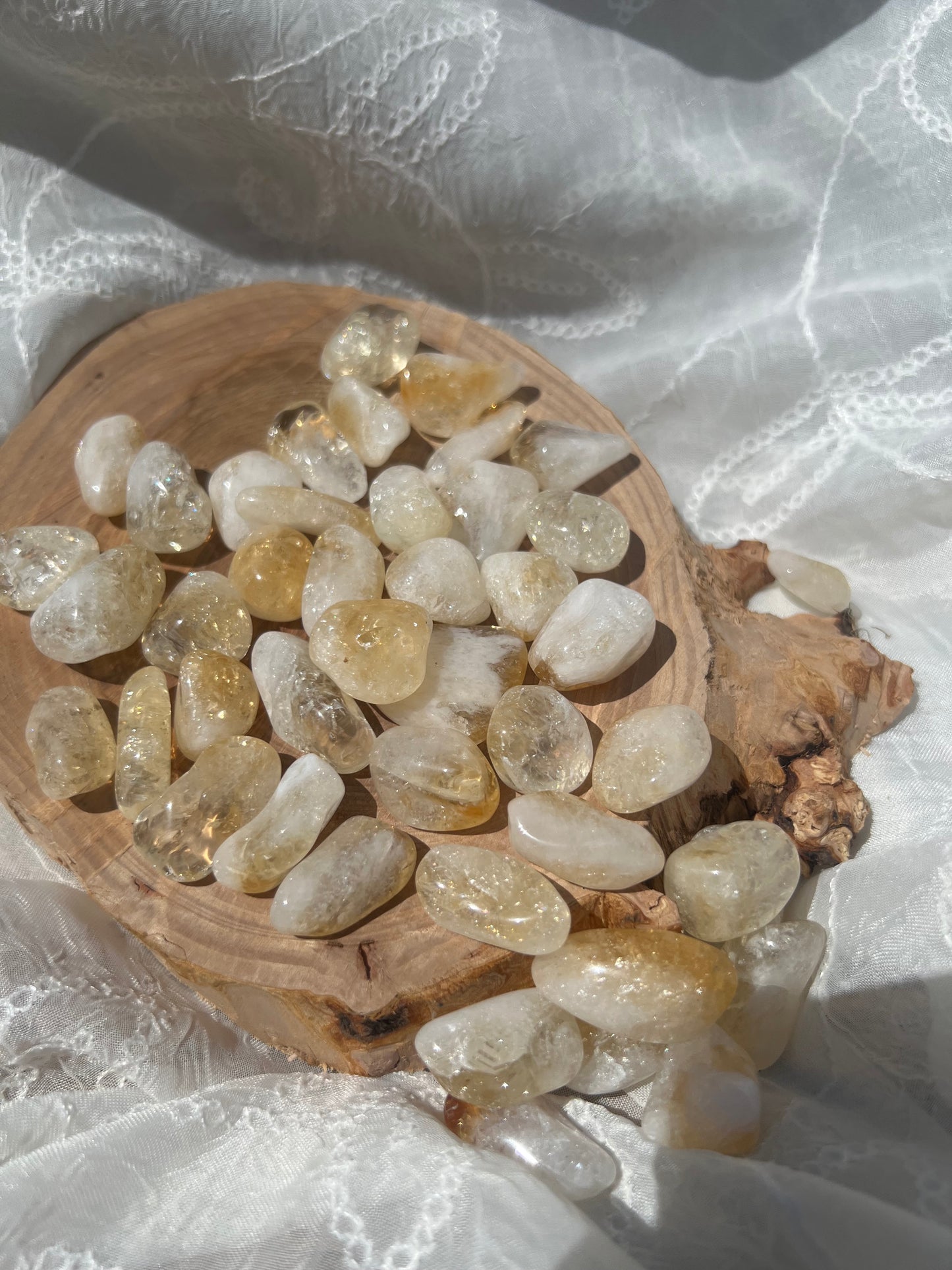 Citrine tumble stone