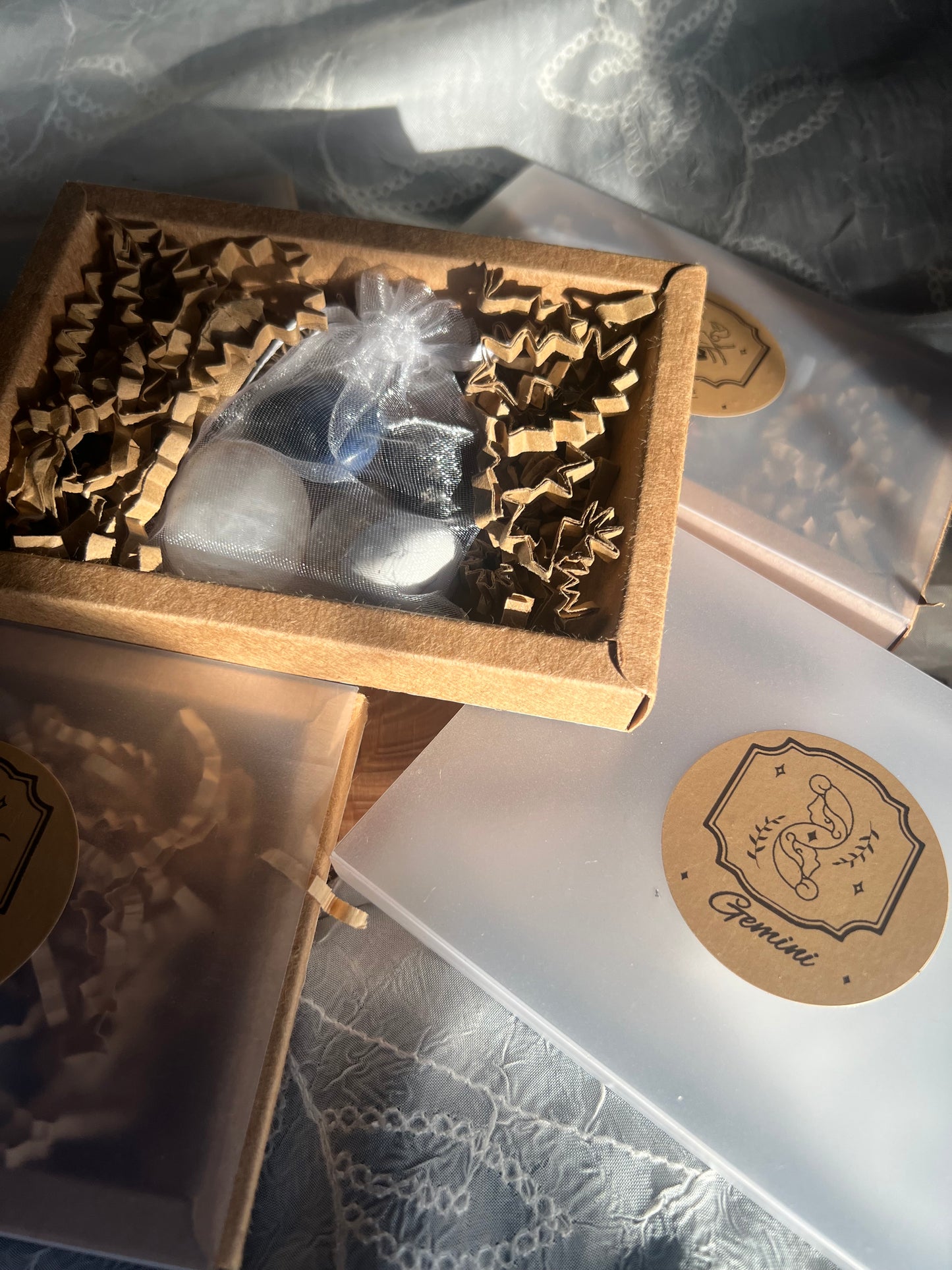 Zodiac Tumble Stone Crystal Gift Set