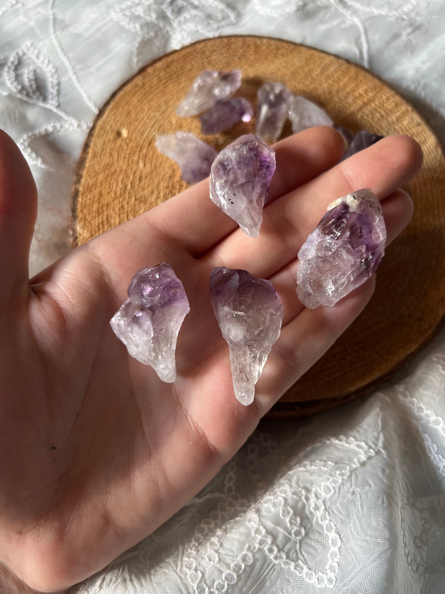 Mini amethyst points