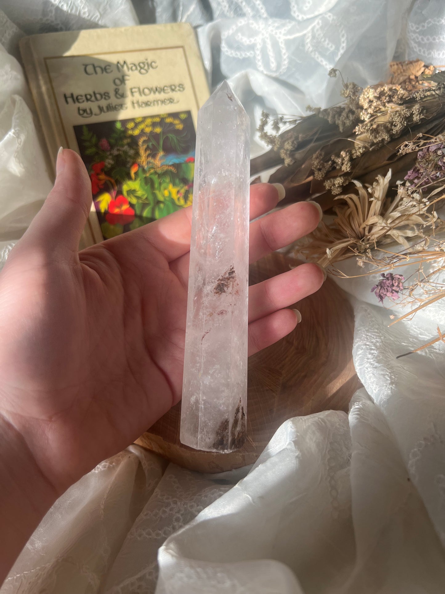 A grade clear quartz large tower