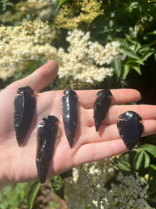 obsidian hand carved arrow head