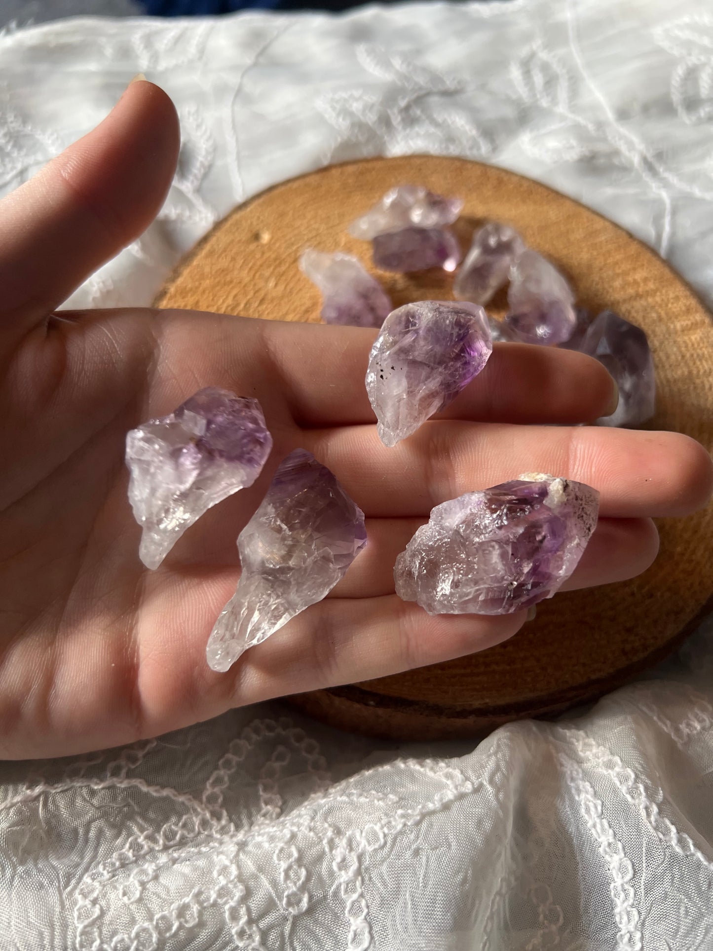 Mini amethyst points