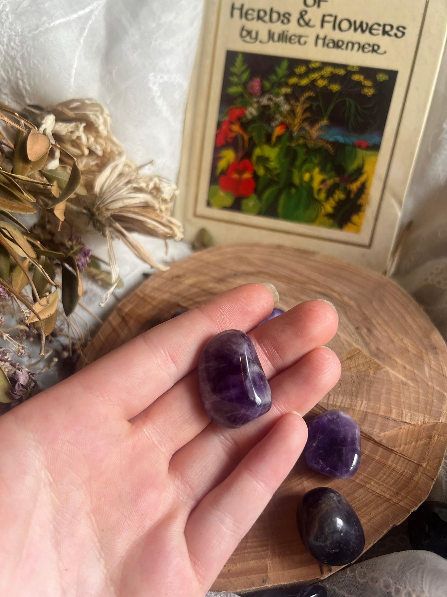 Amethyst tumble stone