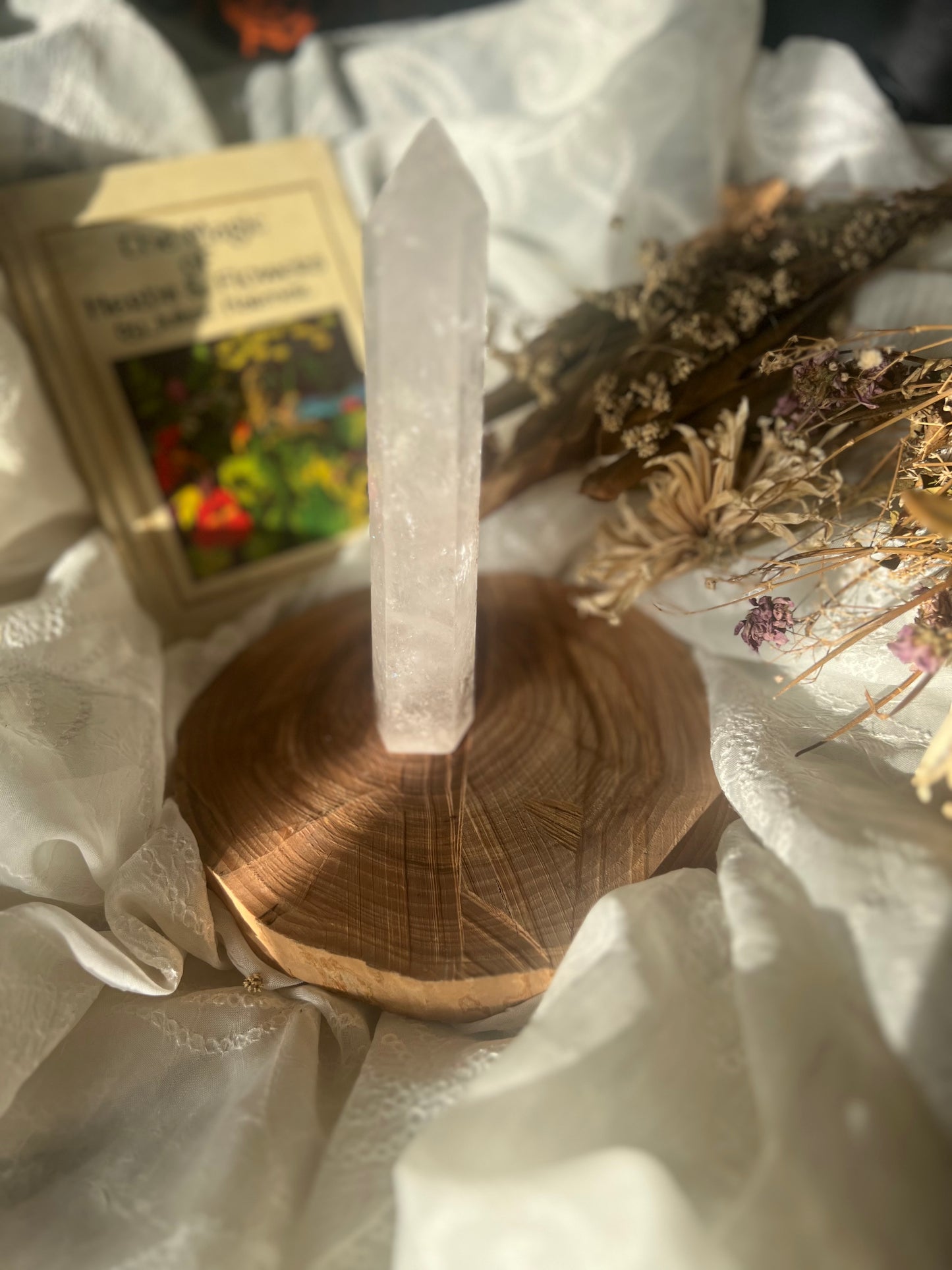 A grade clear quartz large tower