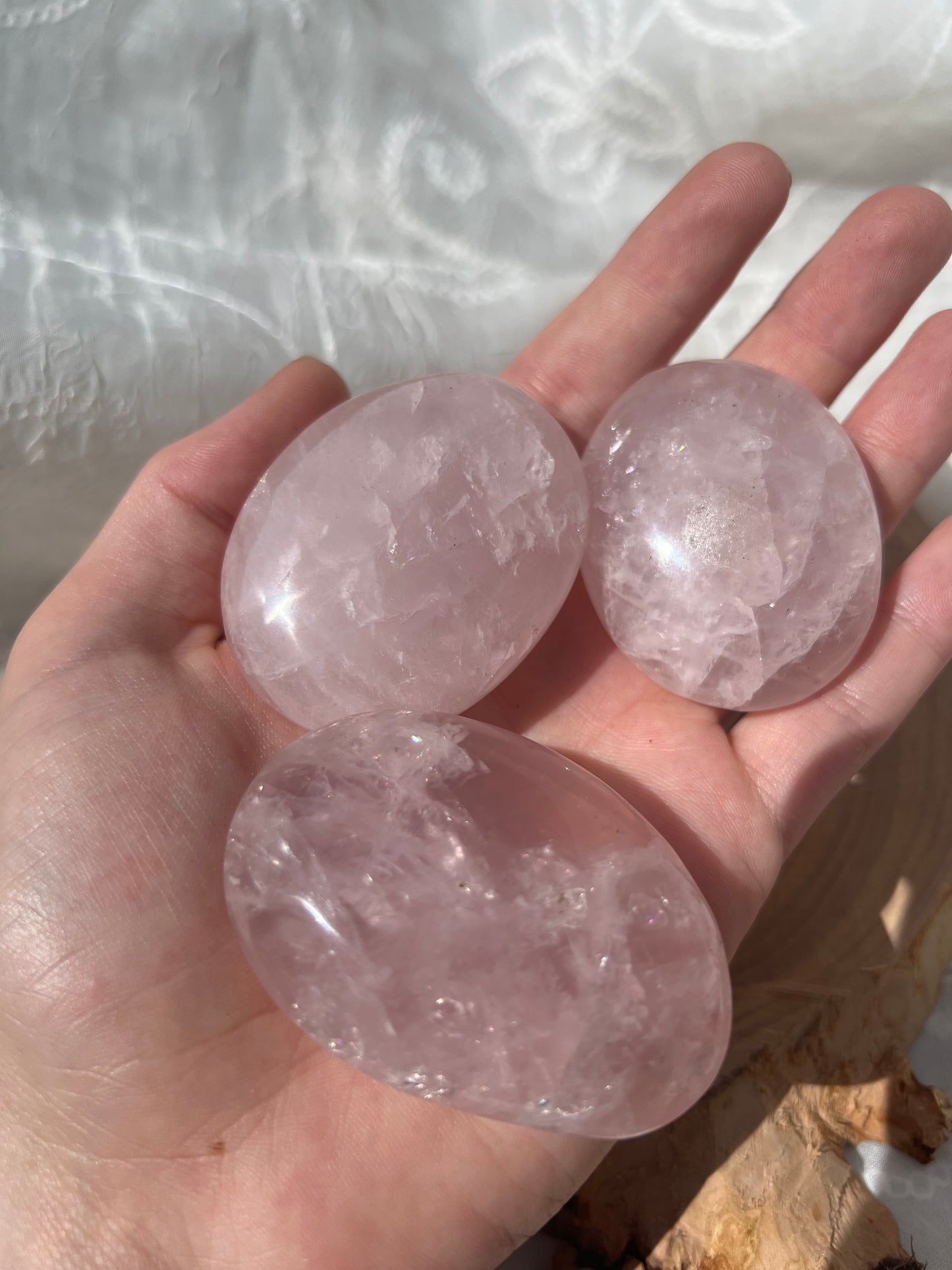 rose quartz palm stone/pebbles
