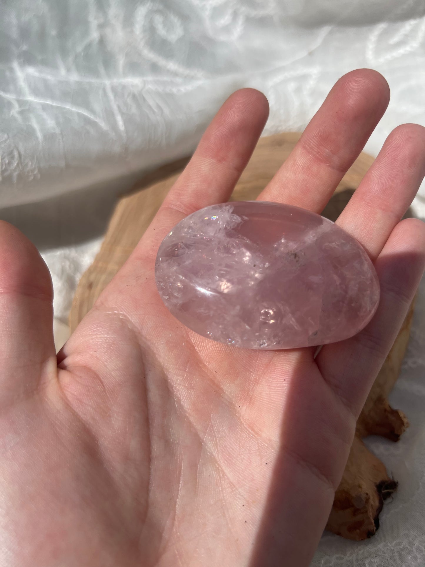 rose quartz palm stone/pebbles