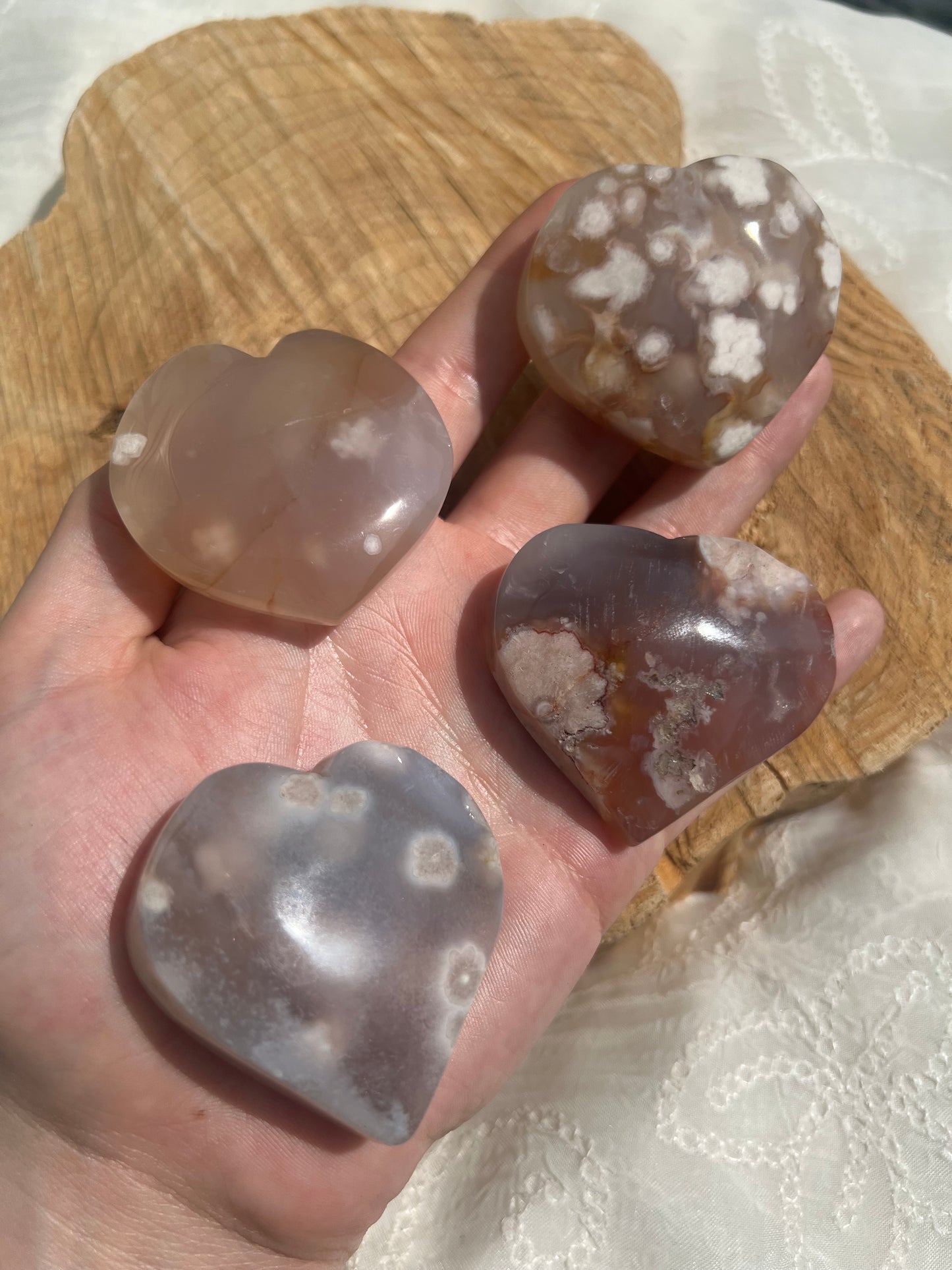 medium sized flower agate heart carvings